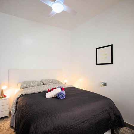 Blue Heaven Apartment Torrevieja Bagian luar foto