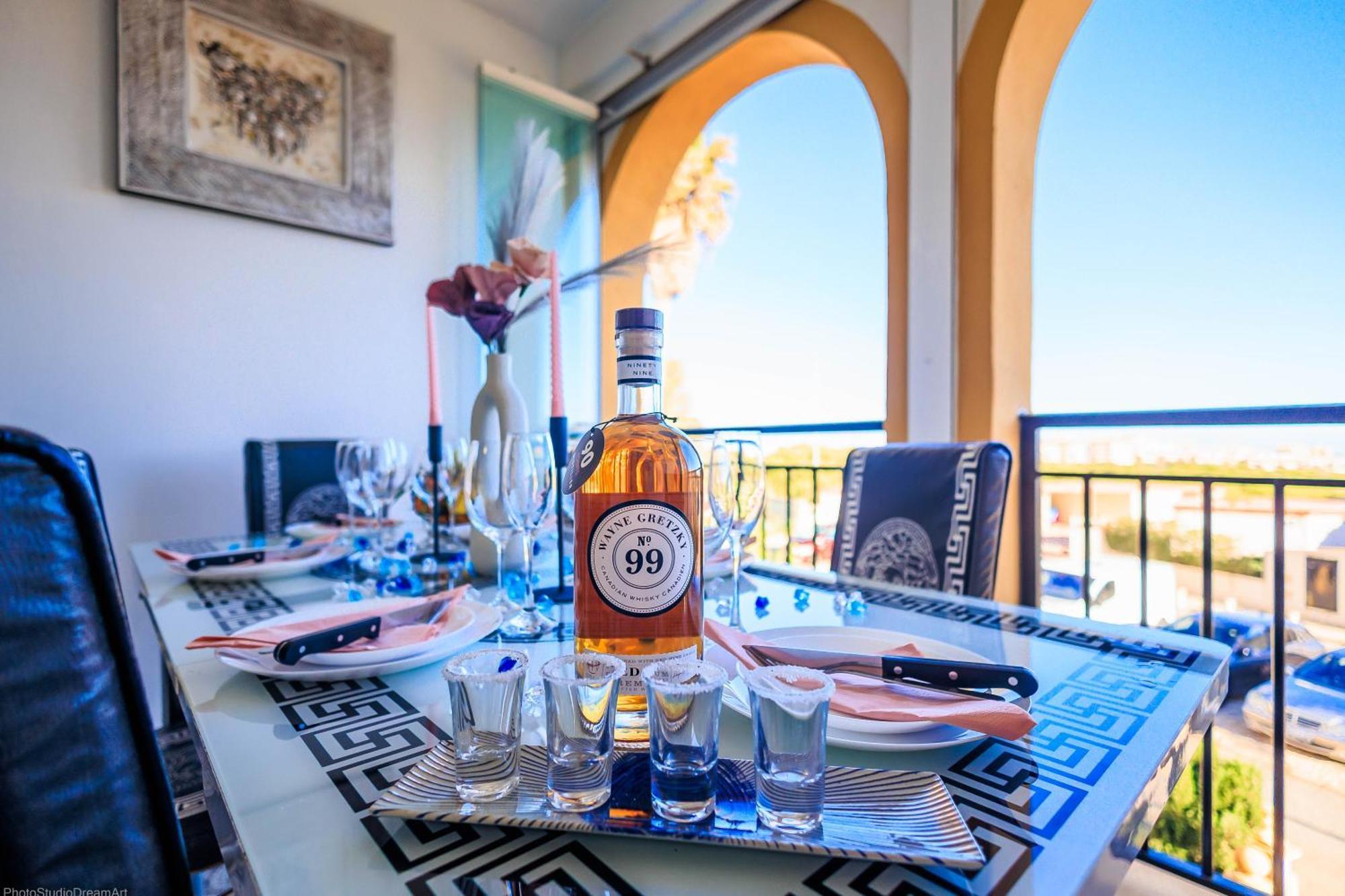 Blue Heaven Apartment Torrevieja Bagian luar foto