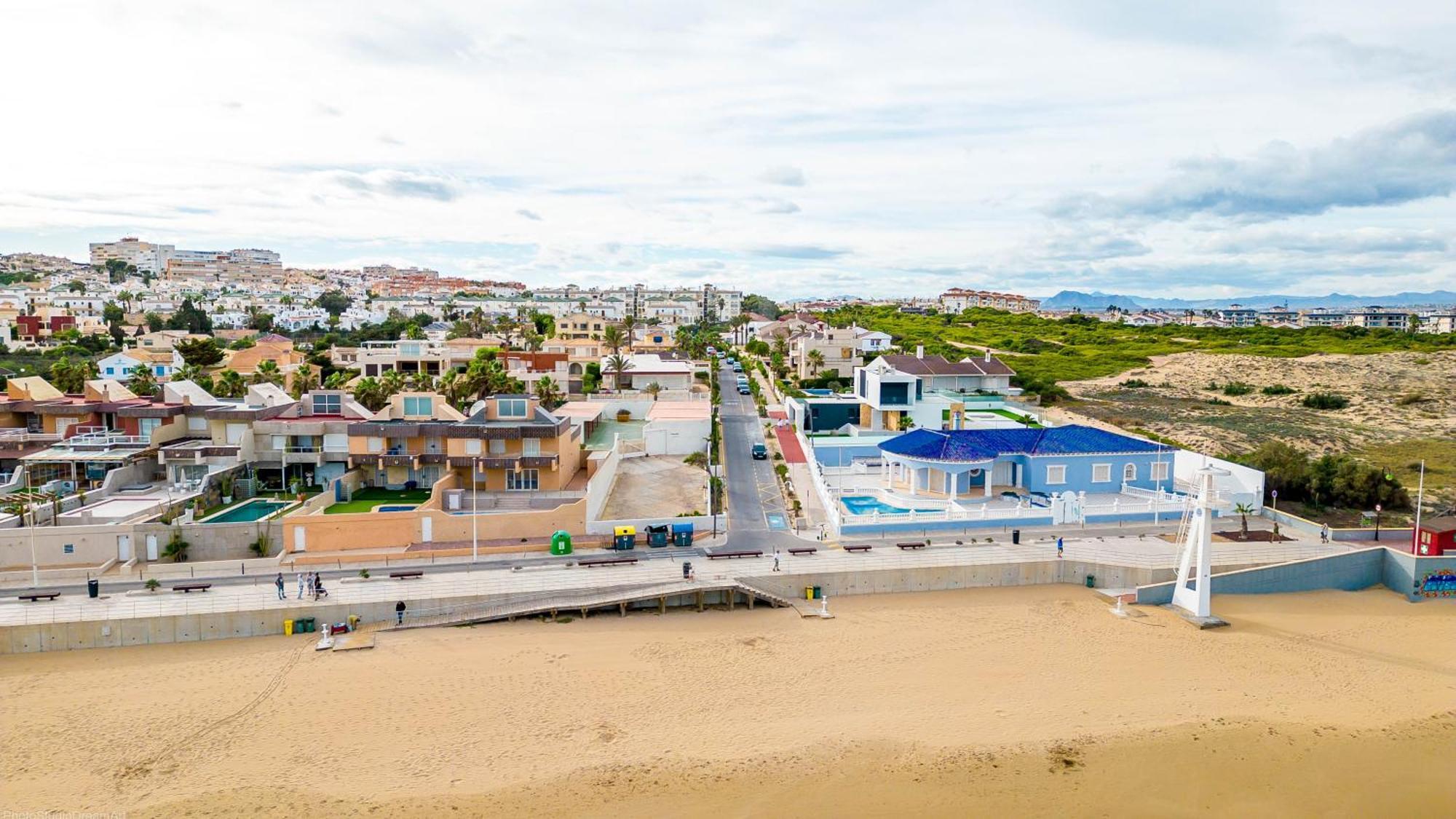 Blue Heaven Apartment Torrevieja Bagian luar foto
