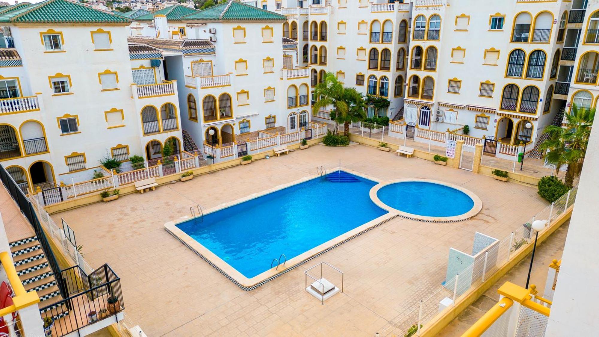 Blue Heaven Apartment Torrevieja Bagian luar foto
